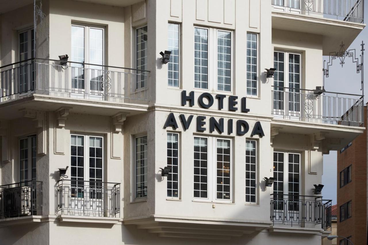 Hotel Avenida بنبلونة المظهر الخارجي الصورة